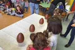 bimbi-mastri-cioccolatai-alla-scuola-materna-dalla-chiesa-526173